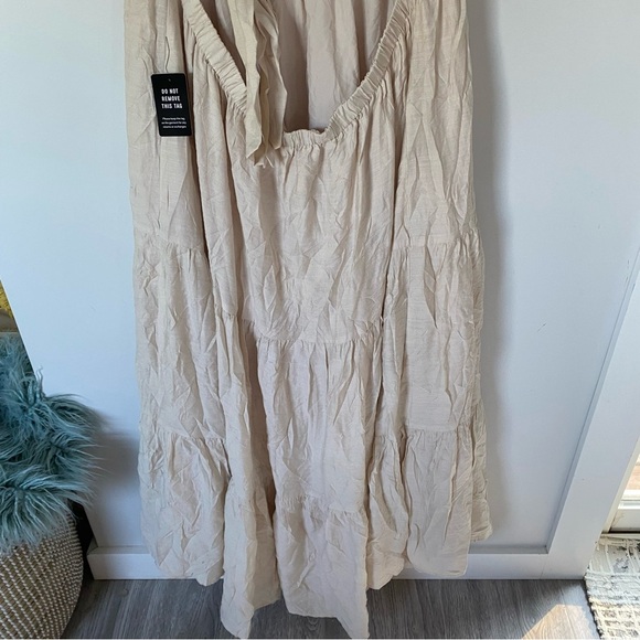 Express Tiered Ruffle Cutout Back Maxi Dress Size XL NWT Feminine - Picture 8 of 15